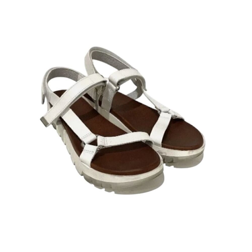 Mia Size 8.5 Ellyson Platform Strappy Vacation Comfy Sandal White Casual Walking